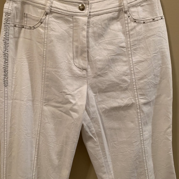 WHITE CROPPED LUCIEN DAUNCIS COLLECTION PANTS - SIZE 27 (4) - Picture 3 of 10